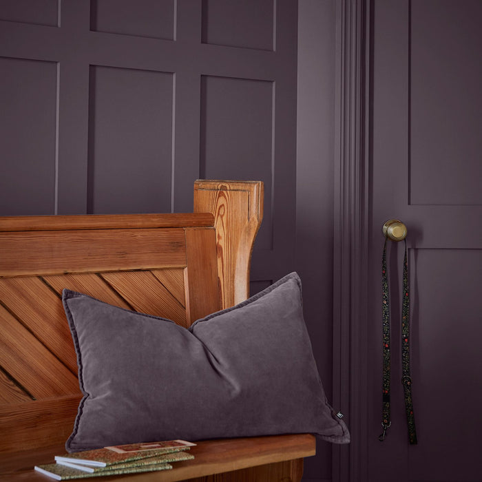 William Morris At Home Foraged Sloe Emulsion Paint – Deep Muted Purple with Subtle Warmth