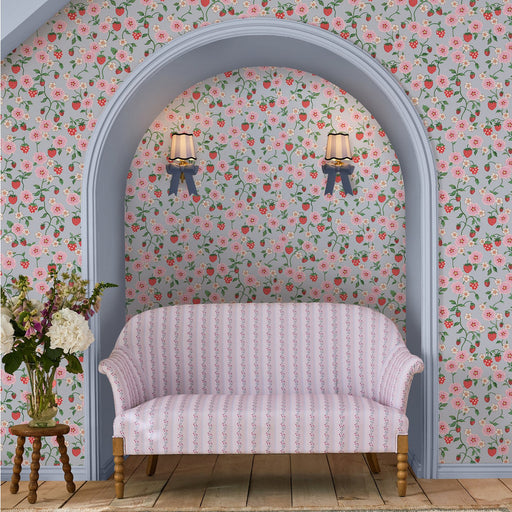 Cath Kidston Wallpaper - Strawberry Spring - Multi