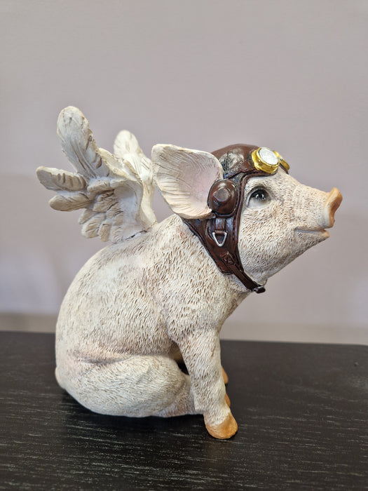 Sitting Piglet Pilot Figure