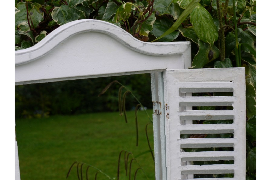 Indoor / Outdoor White Wooden Shutter Garden Mirror - 60 x 40 cm - Decor Interiors