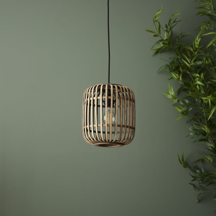 Nature-Inspired Bamboo Pendant Light with Minimalist Design