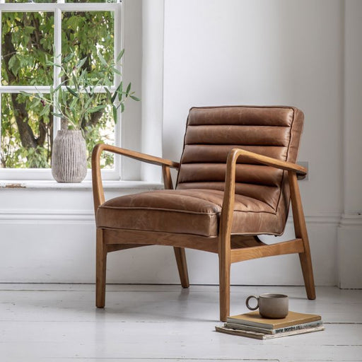 Sophisticated Tan Leather Armchair – Ash Wood Frame & Retro Design  