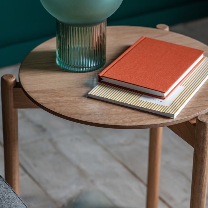 Sophia Side Table, Natural Finished Oak, Round Top