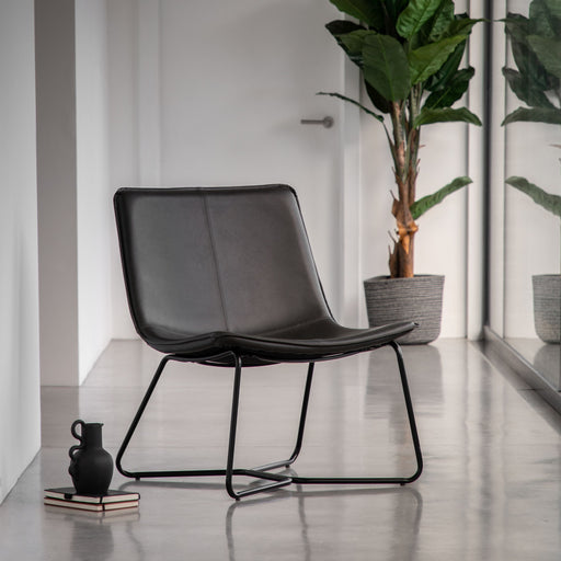 Modern Black PU Leather Lounge Chair – Sleek Iron Frame & Minimalist Design  