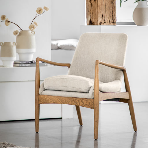 Elegant Natural Upholstered Armchair – Solid Oak Frame & Plush Comfort  