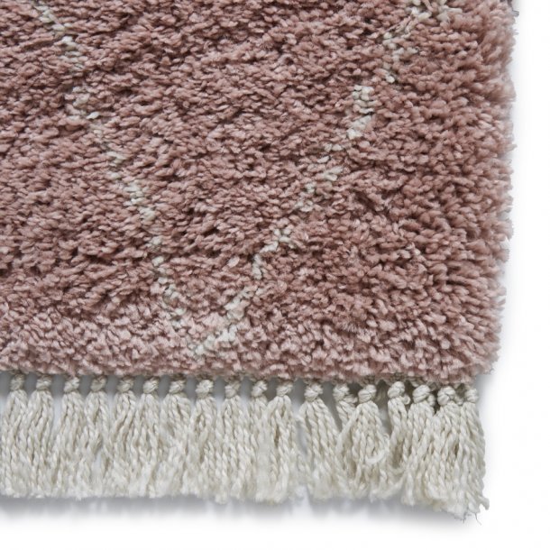 Elegant Rose Shaggy Area Rug with Tassel Detailing – Soft Blush Tones – Multiple Sizes