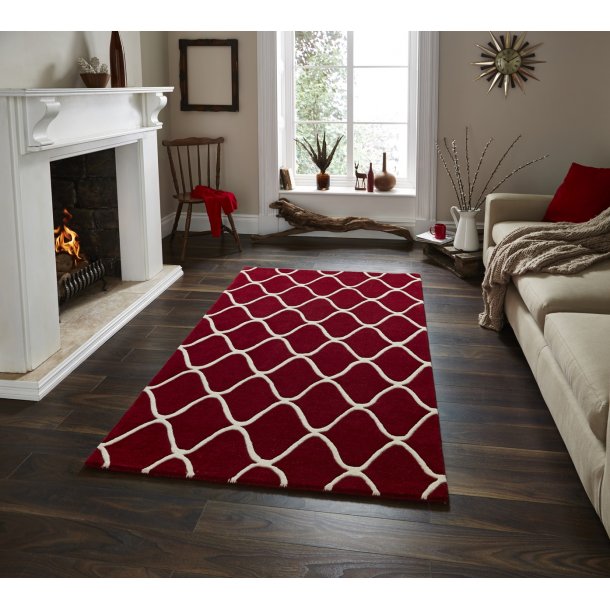 Living Room Rug With Red & Cream Geometric Design
