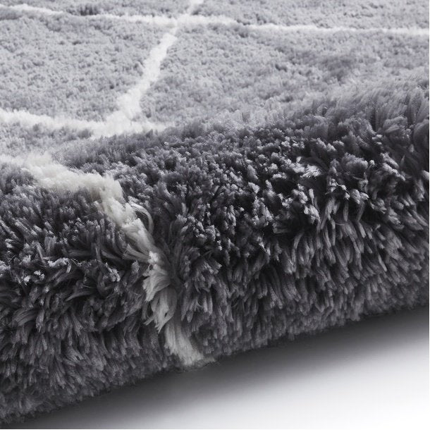 Plush Grey & Cream Diamond Shaggy Rug – Luxurious Soft Pile – Multiple Sizes