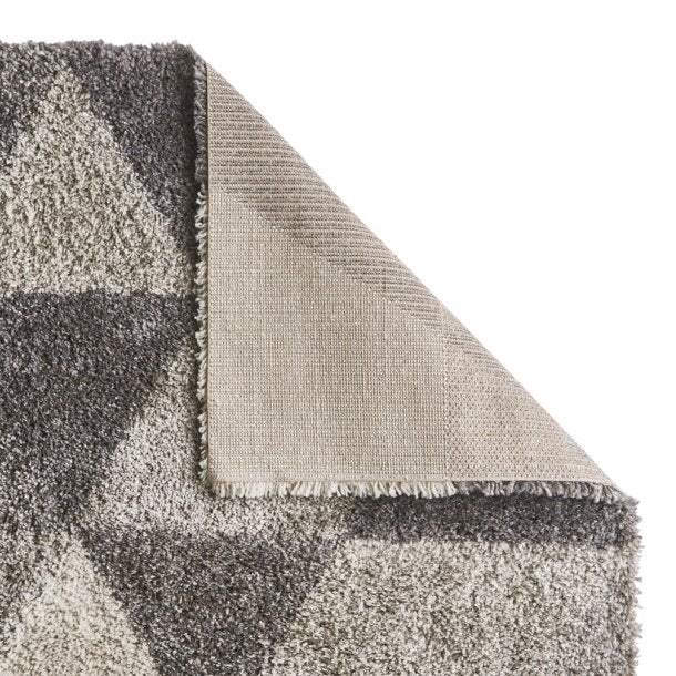 Modern Grey Geometric Area Rug – Soft Polypropylene Blend – Multiple Sizes Available