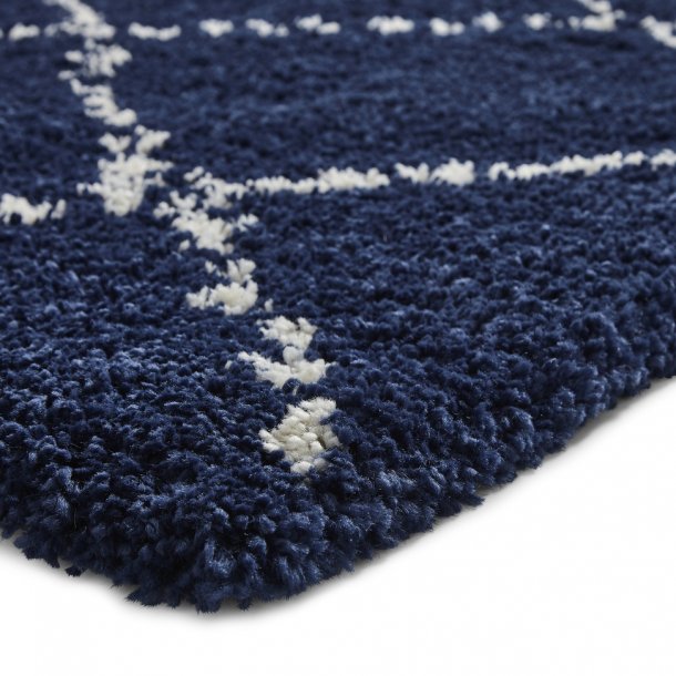 Elegant Navy Blue Lattice Pattern Area Rug – Soft Polypropylene Blend – Multiple Sizes Available