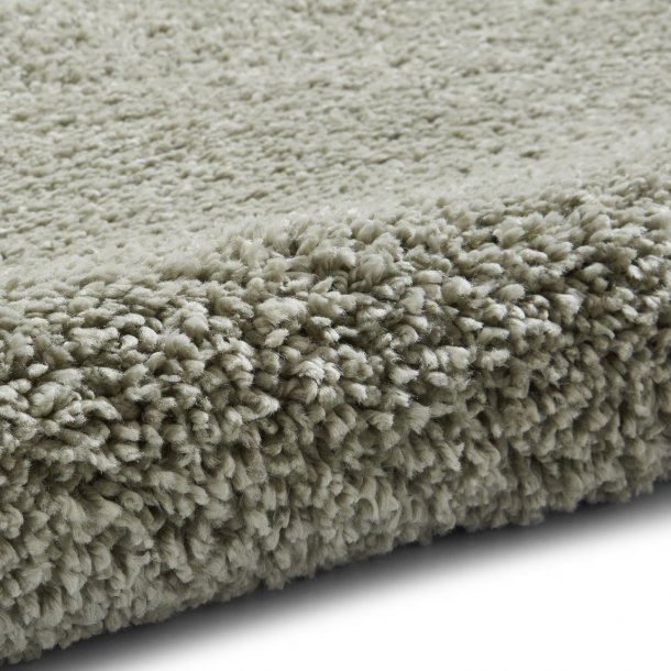 Modern Soft Pastel Green Shaggy Area Rug – Plush Textured Comfort – Multiple Sizes