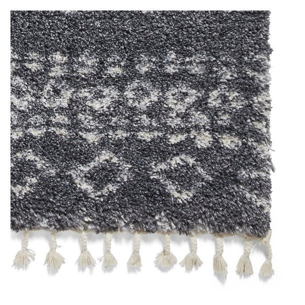 Elegant Grey & Ivory Tribal Pattern Shaggy Rug with Tassels – Multiple Sizes