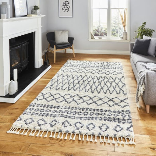 Charming Ivory & Grey Geometric Shaggy Rug with Tassels – Multiple Sizes