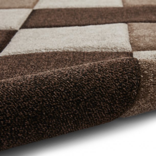 Elegant Beige & Brown Checkered Block Pattern Rug – Soft Polypropylene Blend – Multiple Sizes