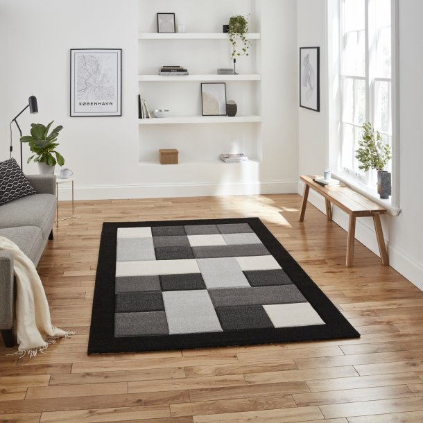 Classic Black & Grey Checkered Block Pattern Rug – Soft Polypropylene Blend – Multiple Sizes