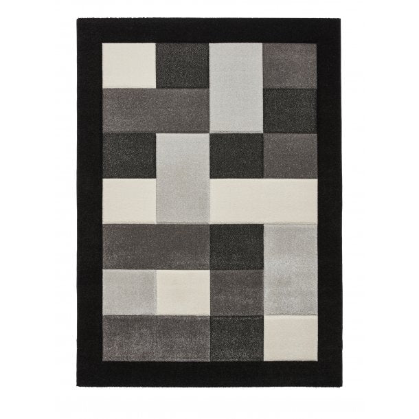 Classic Black & Grey Checkered Block Pattern Rug – Soft Polypropylene Blend – Multiple Sizes