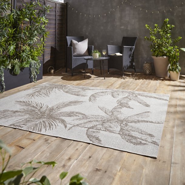 Adorable Beige Palm Tree Outdoor Area Rug - Tropical Botanical Design - Multiple Sizes Available