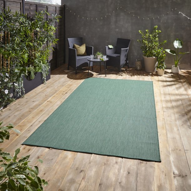 Rich Dark Green Outdoor & Indoor Flatweave Rug – WeatherResistant – Multiple Sizes