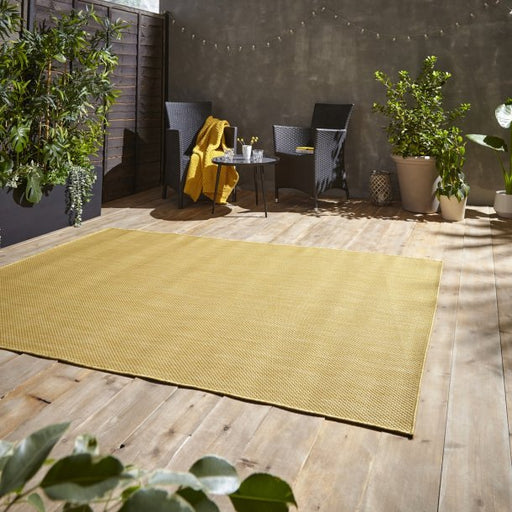 Vibrant Yellow Outdoor & Indoor Flatweave Rug – Modern Design – Multiple Sizes