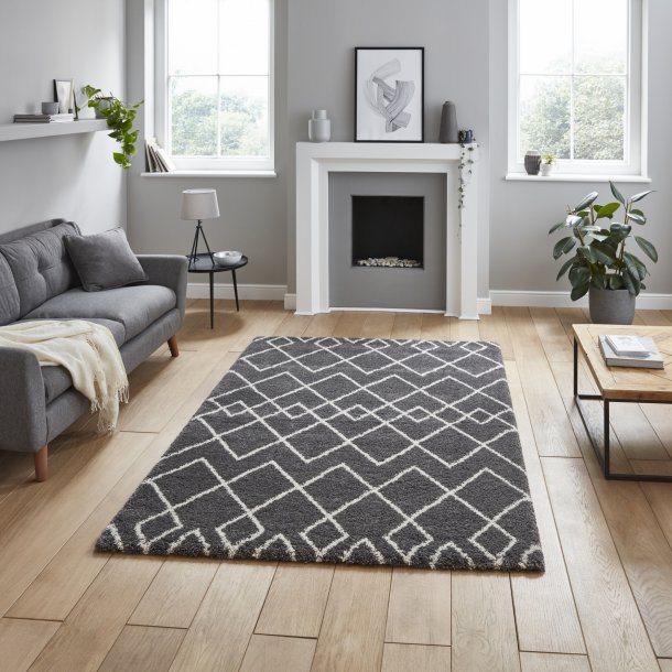 Geometric Indoor Rug In Grey & Cream