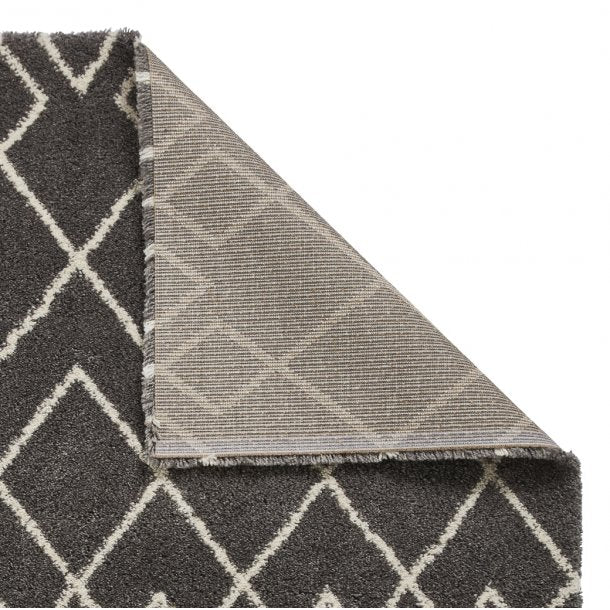 Geometric Indoor Rug In Grey & Cream