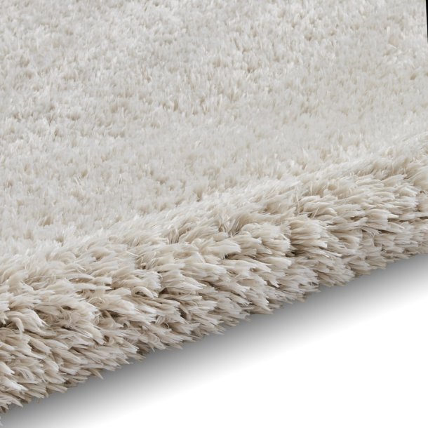 Luxurious Ivory Shaggy Area Rug – Ultra-Soft Pile – Multiple Sizes Available