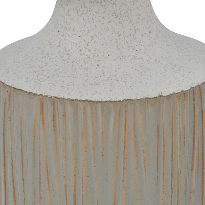 Porcelain Reeds Lamp With Shade