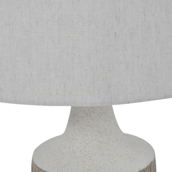 Porcelain Reeds Lamp With Shade