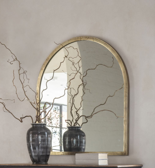 Elegant Arched Brass Wall Mirror – Timeless Design & Luxurious Finish  