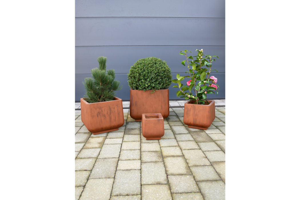 Outdoor Garden Planters, Teracotta Clay, Square, Set Of 4