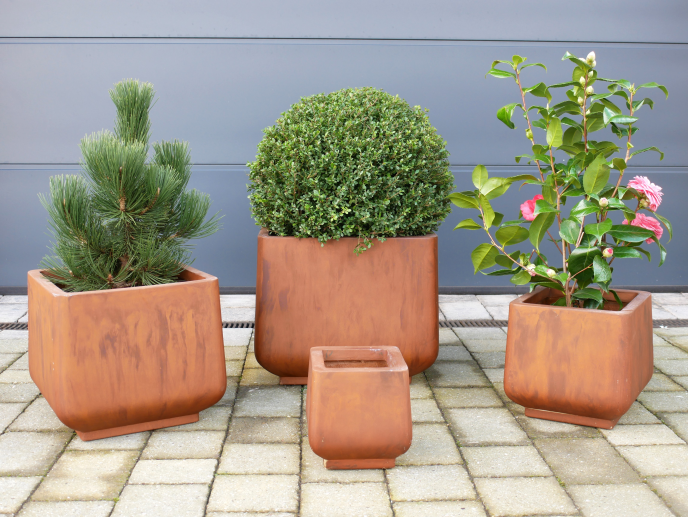 Outdoor Garden Planters, Teracotta Clay, Square, Set Of 4