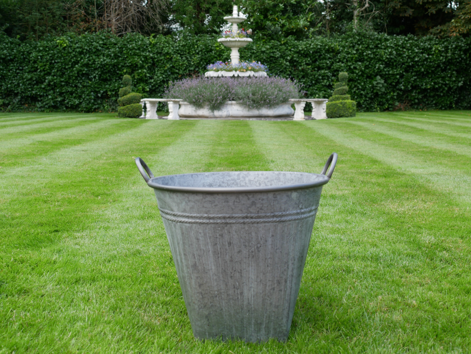 Outdoor Garden Planters, Grey Metal, Round, Planter