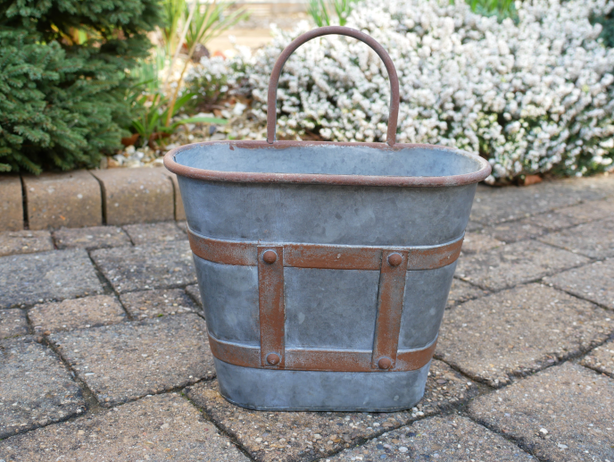 Outdoor Garden Planters, Grey Clay, Oval, Planter