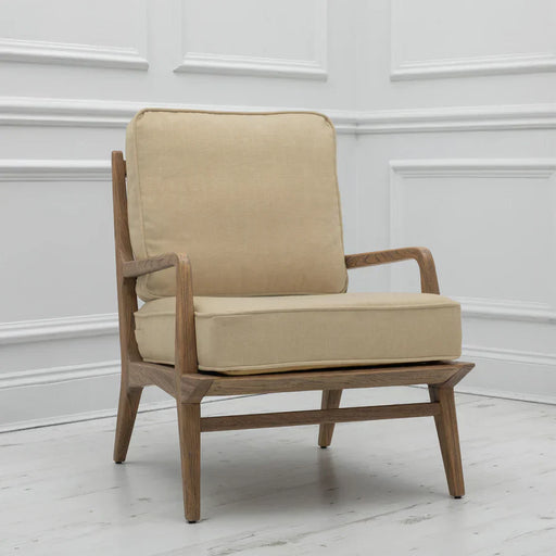 Sophisticated Caramel Wooden Lounge Chair – Durable Upholstery & Natural Frame  