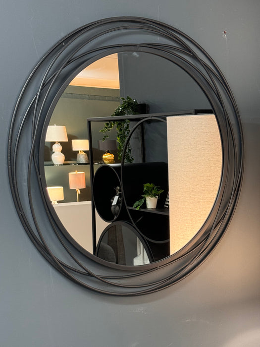 Modern Black Metal Swirl Round Wall Mirror with Sculptural Frame – 90cm (Due Back In 30/11/24)