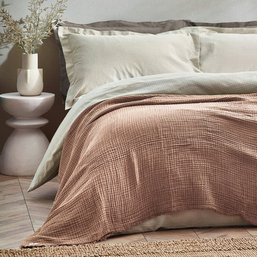 Lark Oversized Throw, Plain, Pink Clay, Muslin Cotton