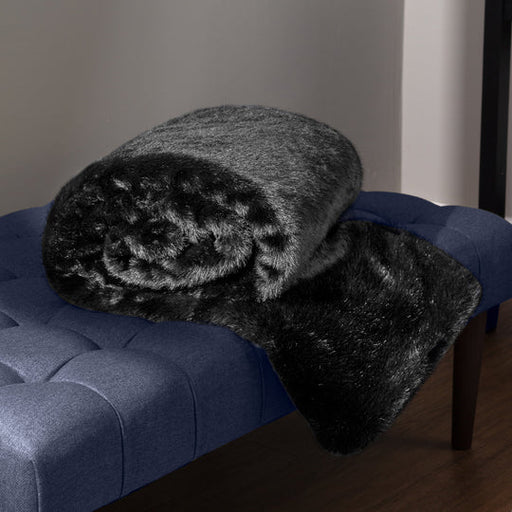 Stanza Throw, Plain, Black, Jet