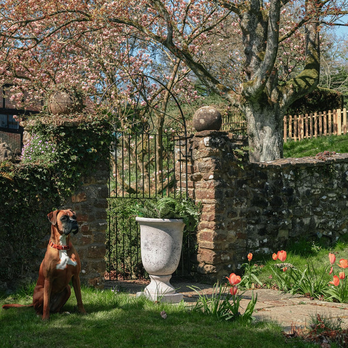 Dallas Large Planter, White Stone 