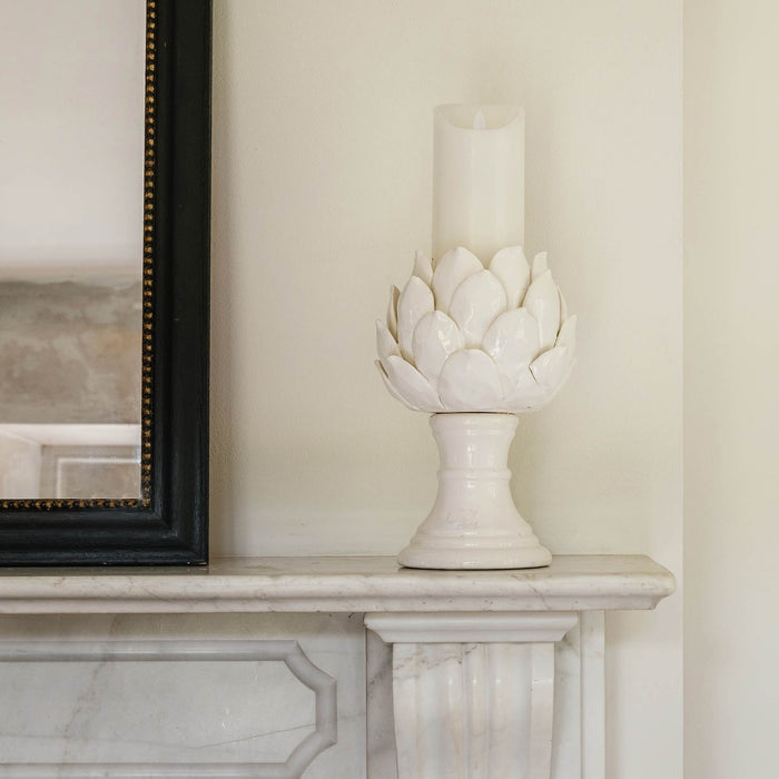 Dallas Candle Holder, White Artichoke 