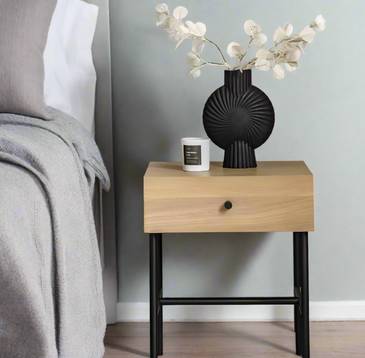 Lewison Contemporary Oak Bedside Table, 1 Drawer