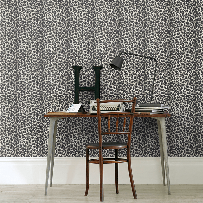 Clarke & Clarke X Breegan Jane Wallpaper Collection - Pokot - Noir