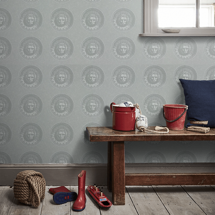 Zoffany Wallpaper - Palladio Volume I - Medallion - Silver / Perfect White