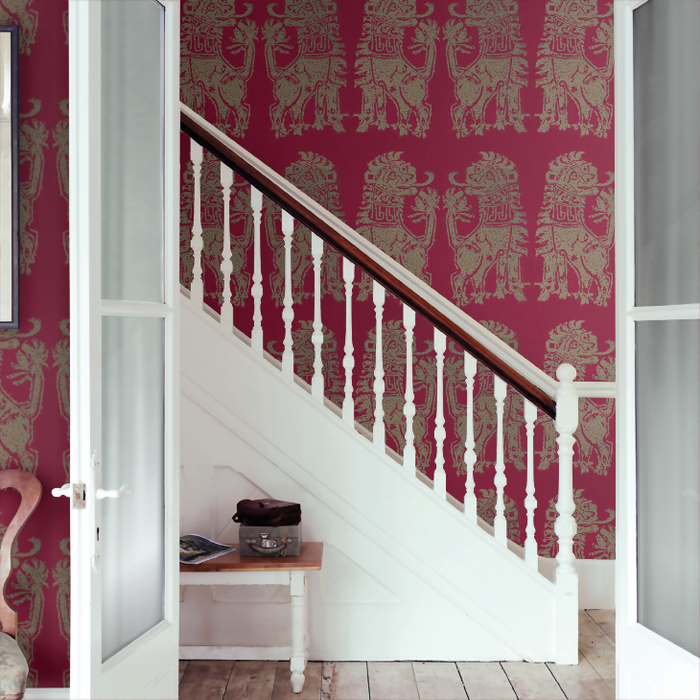 Zoffany Wallpaper - Palladio Volume I - Sicilian Lion - Cinnabar / Bronze