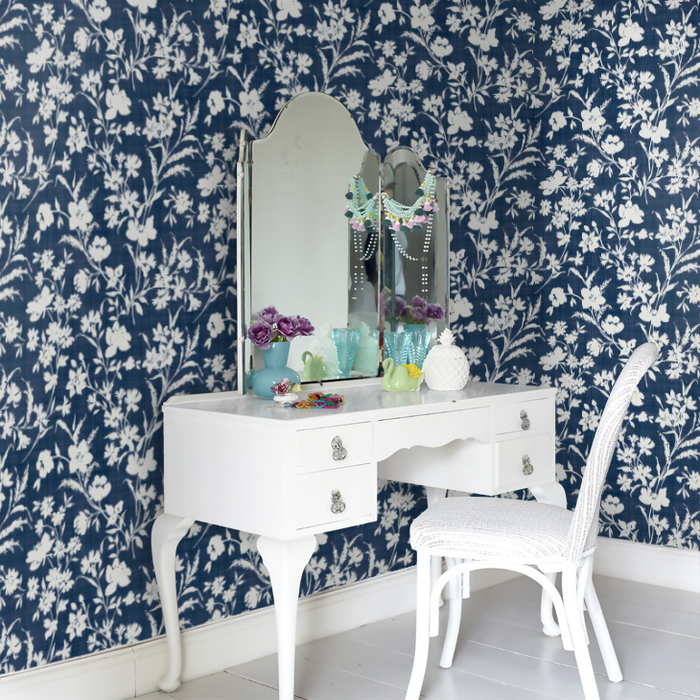 Laura Ashley Wallpaper - Rye