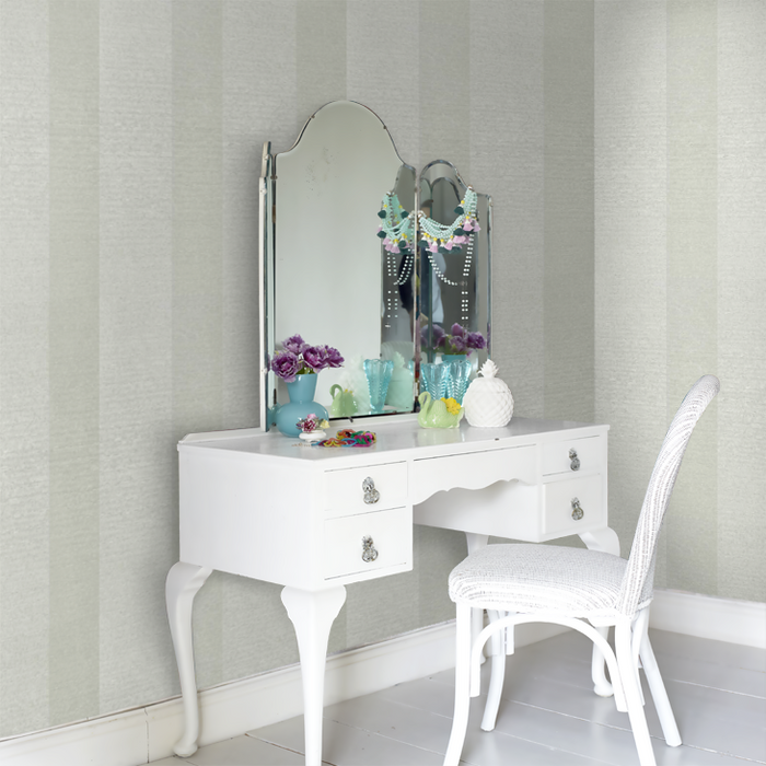 Zoffany Wallpaper - Folio - Ormonde Stripe - Silver