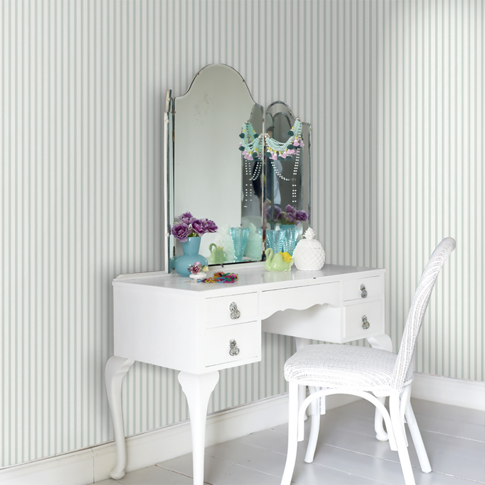 Laura Ashley Wallpaper - Farnworth Stripe