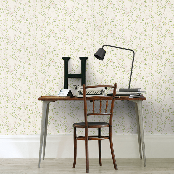 Zoffany Wallpaper - Cotswold Manor - Romey's Garden - Blossom