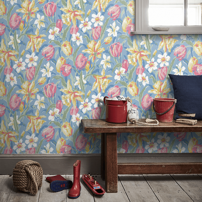 Laura Ashley Wallpaper - Tulips