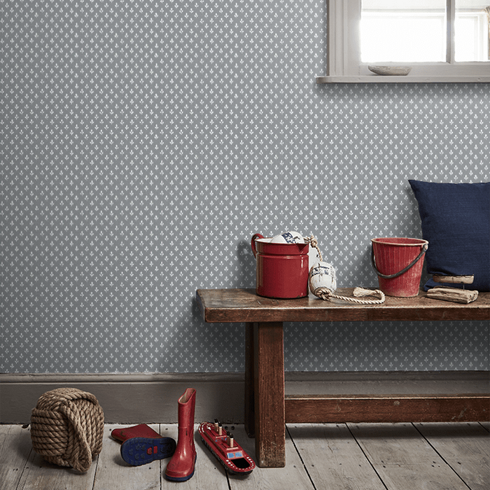 Laura Ashley Wallpaper - Trefoil