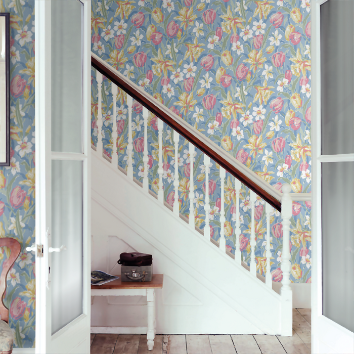 Laura Ashley Wallpaper - Tulips